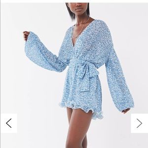 C/meo Collective So Settled Floral Balloon Sleeve Romper